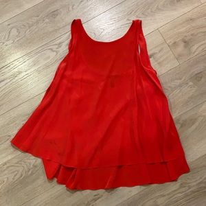 BCBGMaxAzria NWOT Sleeveless Silk Top Sz M (Azalea Red color)
